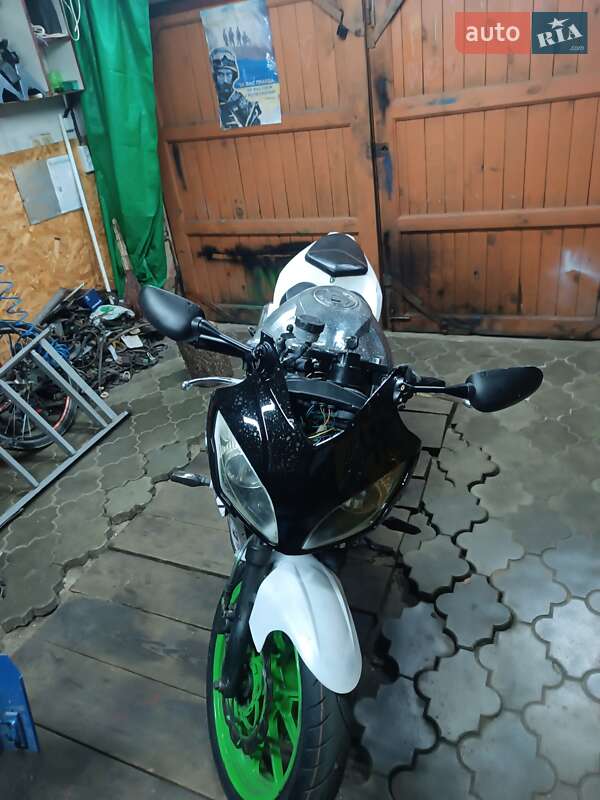 Мотоцикл Спорт-туризм Viper F2 2014 в Владимирце фото 2 Мотоцикл Спорт-туризм Viper F2 2014 в Владимирце