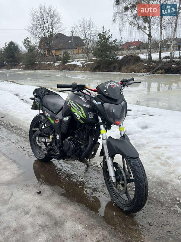 Мотоцикл Классик Viper R2 2014 в Ратным фото Мотоцикл Классик Viper R2 2014 в Ратным