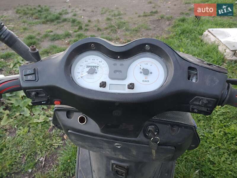 Скутер Viper Storm 2007 в Каменском фото 6 Скутер Viper Storm 2007 в Каменском