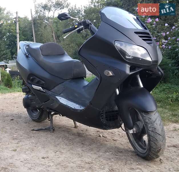 Макси-скутер Viper Tornado 2008 в Трускавце фото Макси-скутер Viper Tornado 2008 в Трускавце