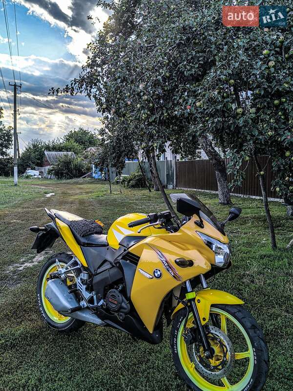 Спортбайк Viper V 200CR 2014 в Чупаховке