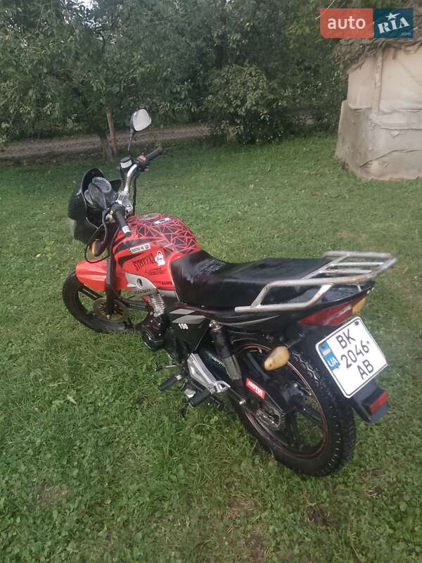 Мотоцикл Классик Viper V150A 2014 в Млинове