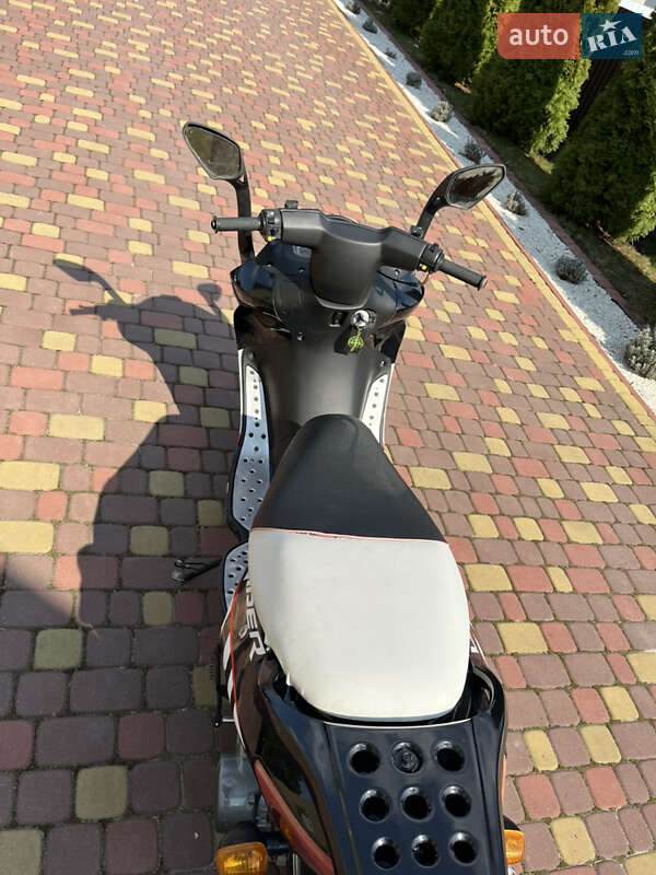 Мотороллер Viper Volcano 2006 в Владимире