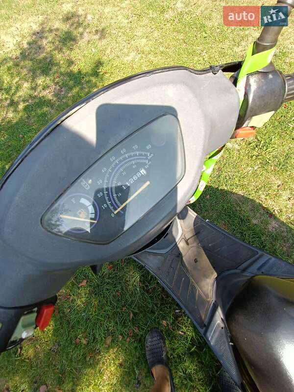 Скутер Viper Wind 2010 в Брошневе-Осаде