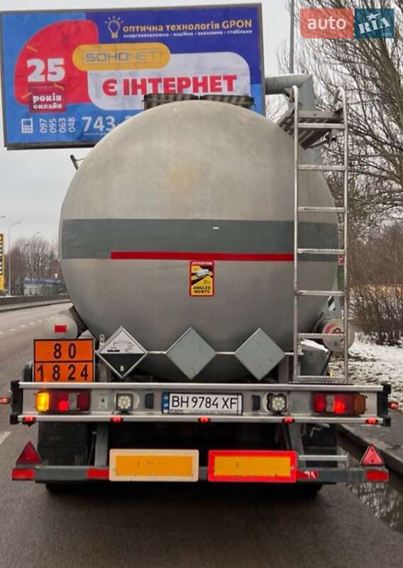 Цистерна полуприцеп Vocol DT 30 1997 в Одессе