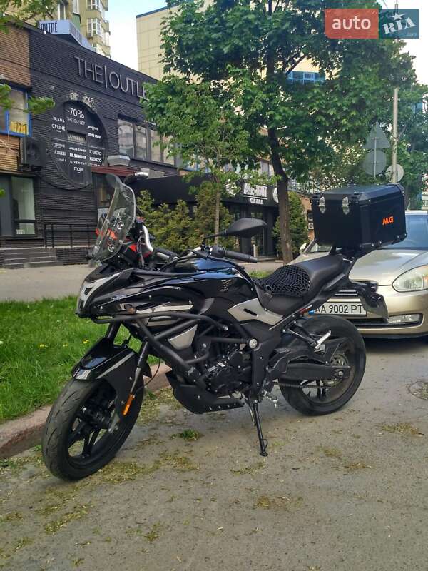 Voge 300DS 2020