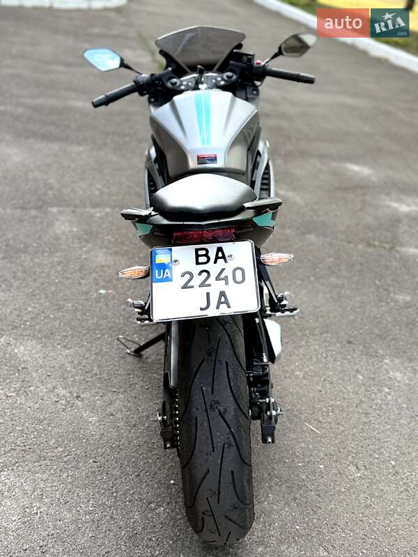 Спортбайк Voge 300RR 2021 в Смолином