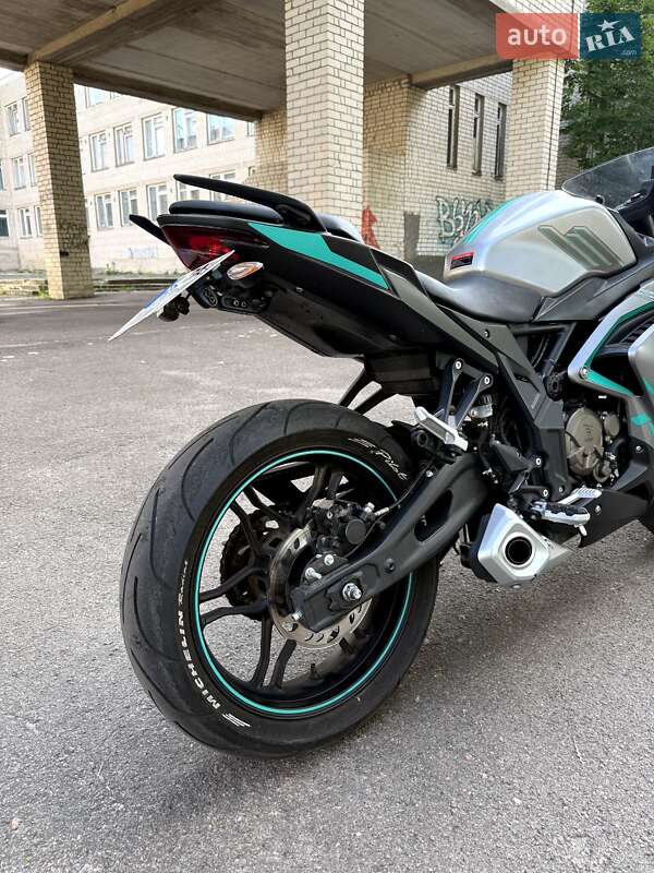 Спортбайк Voge 300RR 2021 в Смолином