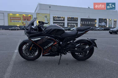 Спортбайк Voge 300RR 2021 в Киеве