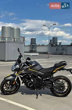 Спортбайк Voge 525R 2025 в 