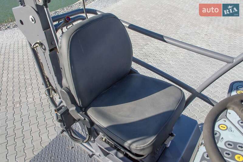Асфальтоукладчик Vogele Super 2008 в Житомире