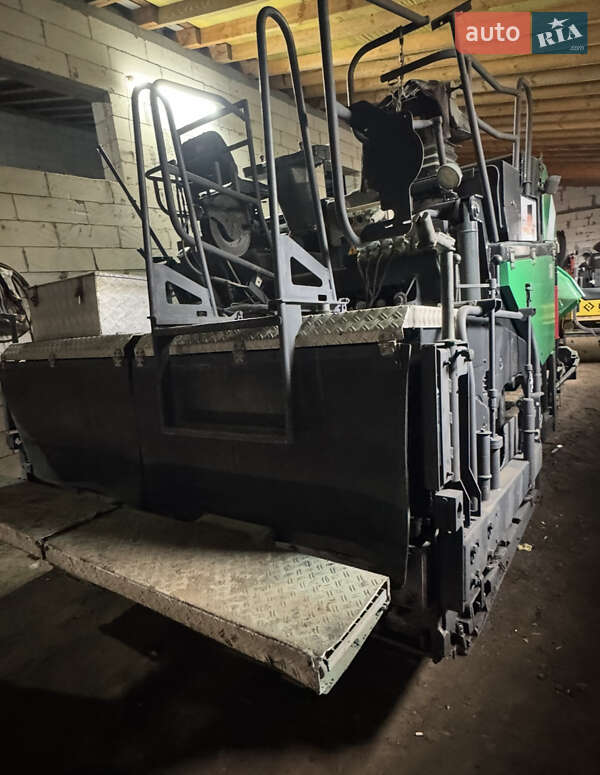 Асфальтоукладчик Vogele Super 2006 в Киеве фото 2 Асфальтоукладчик Vogele Super 2006 в Киеве