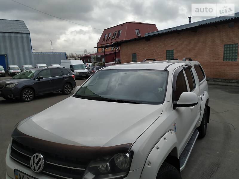 Пікап Volkswagen Amarok 2012 в 