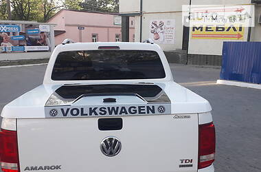 Внедорожник / Кроссовер Volkswagen Amarok 2011 в Черновцах