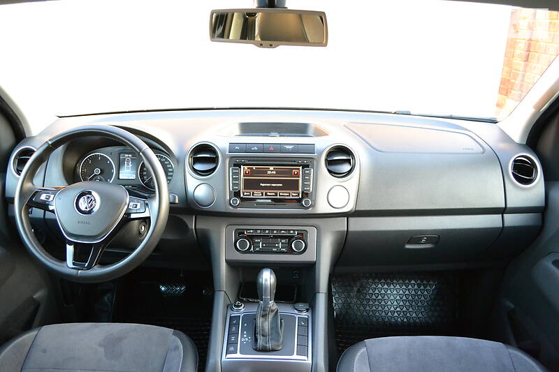 Позашляховик / Кросовер Volkswagen Amarok 2015 в Рівному