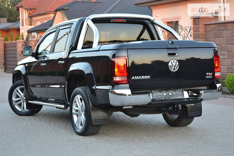 Позашляховик / Кросовер Volkswagen Amarok 2015 в Рівному