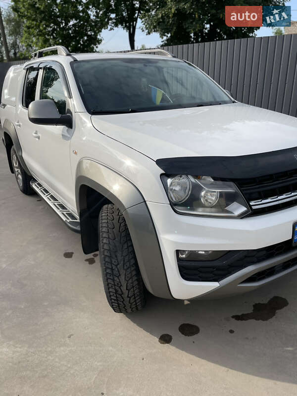 Пикап Volkswagen Amarok 2017 в Магдалиновке