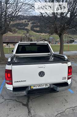 Пікап Volkswagen Amarok 2015 в Ужгороді