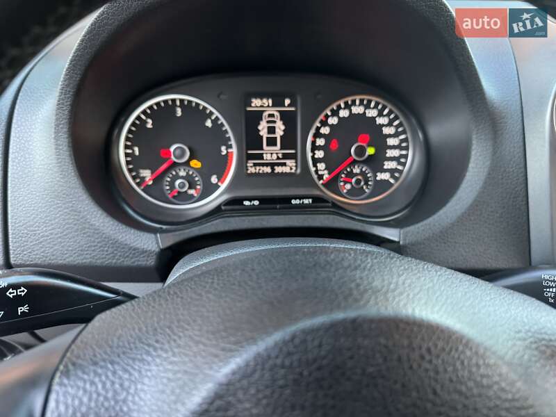 Пикап Volkswagen Amarok 2014 в Киеве фото 12 Пикап Volkswagen Amarok 2014 в Киеве