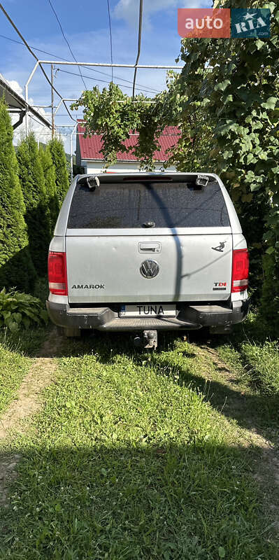 Пікап Volkswagen Amarok 2013 в Чернівцях