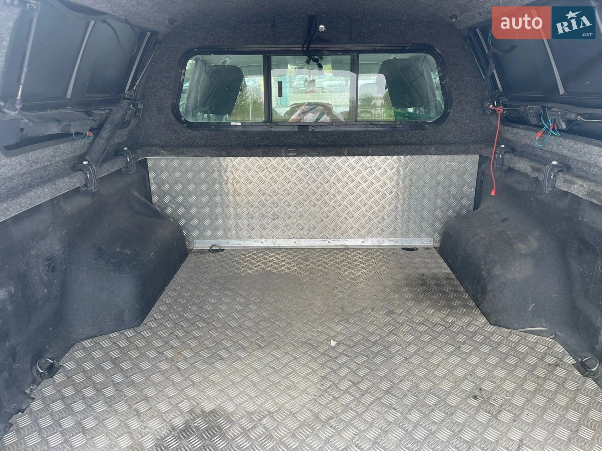 2014 Volkswagen Amarok - мініатюра 32