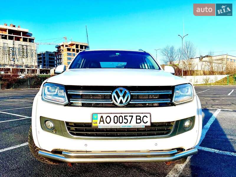Пикап Volkswagen Amarok 2015 в Ужгороде