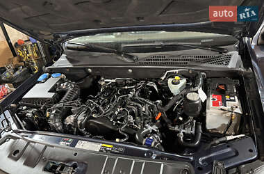 Пікап Volkswagen Amarok 2013 в 