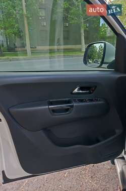 Пікап Volkswagen Amarok 2012 в 