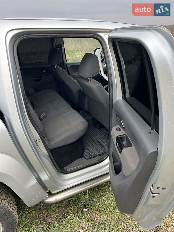 Пикап Volkswagen Amarok 2011 в Ровно