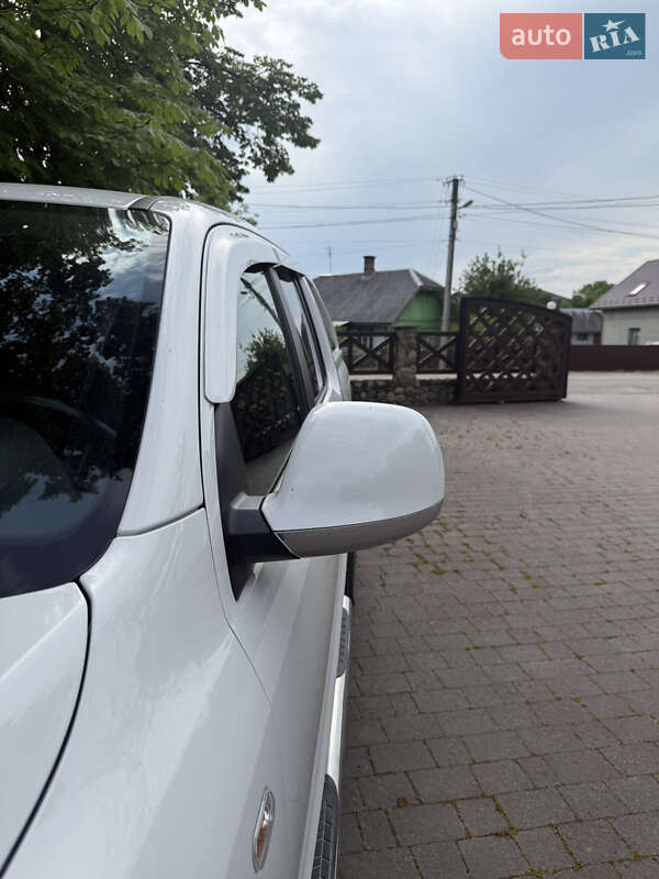 Пикап Volkswagen Amarok 2014 в Ивано-Франковске