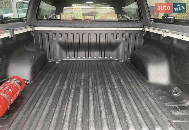Пикап Volkswagen Amarok 2019 в Киеве фото 23 Пикап Volkswagen Amarok 2019 в Киеве