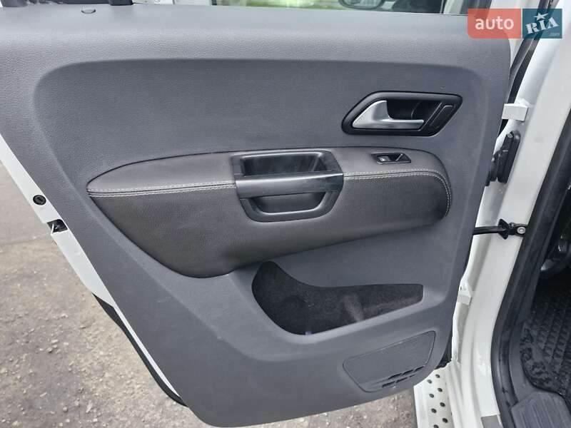 Пикап Volkswagen Amarok 2015 в Николаеве