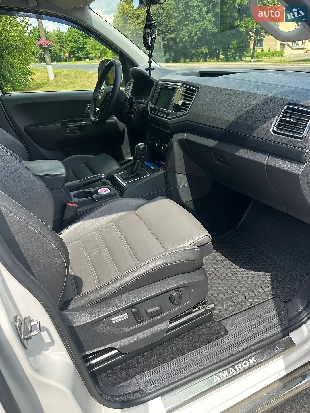2019 Volkswagen Amarok - мініатюра 12