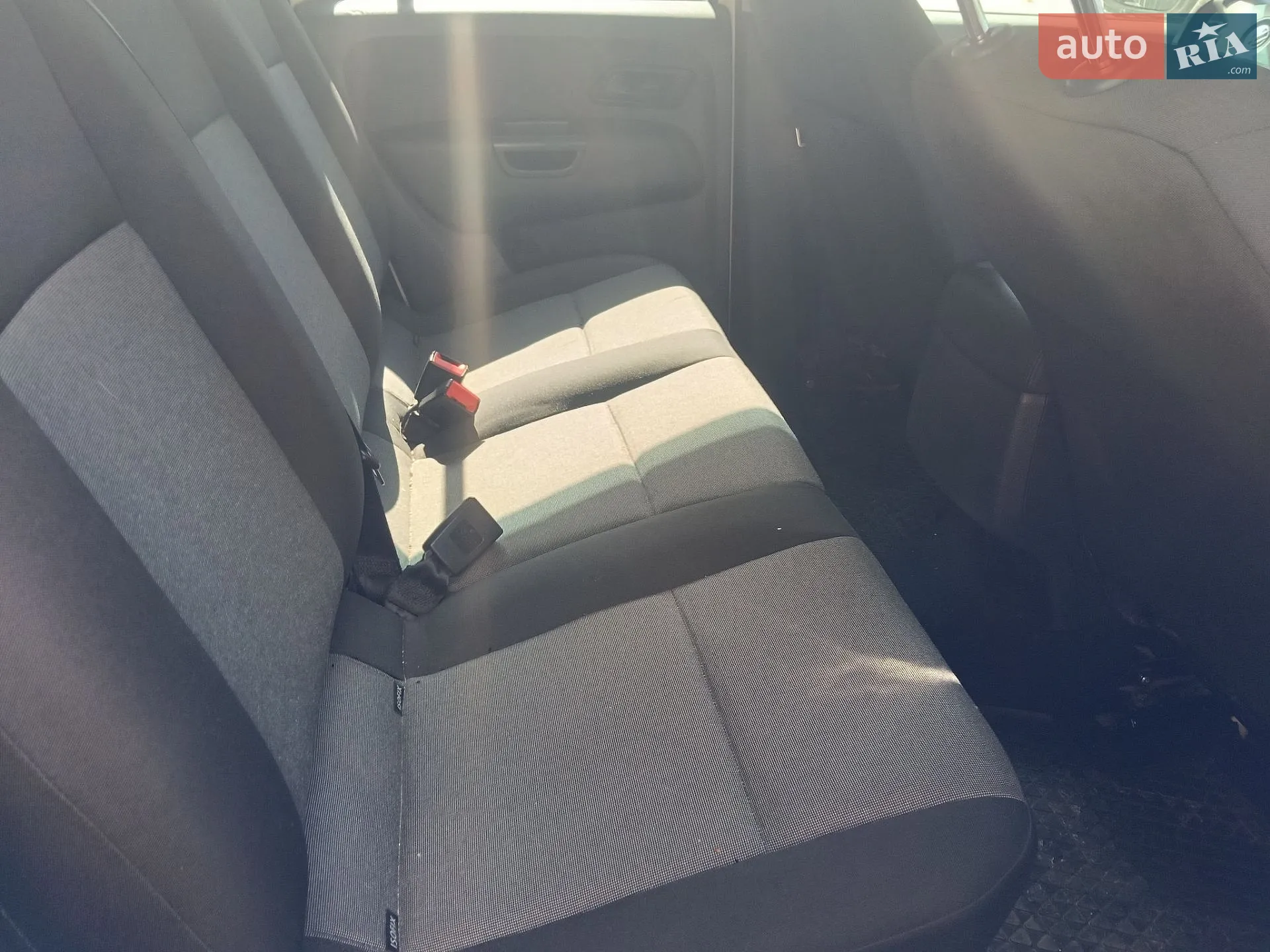 2019 Volkswagen Amarok - мініатюра 8