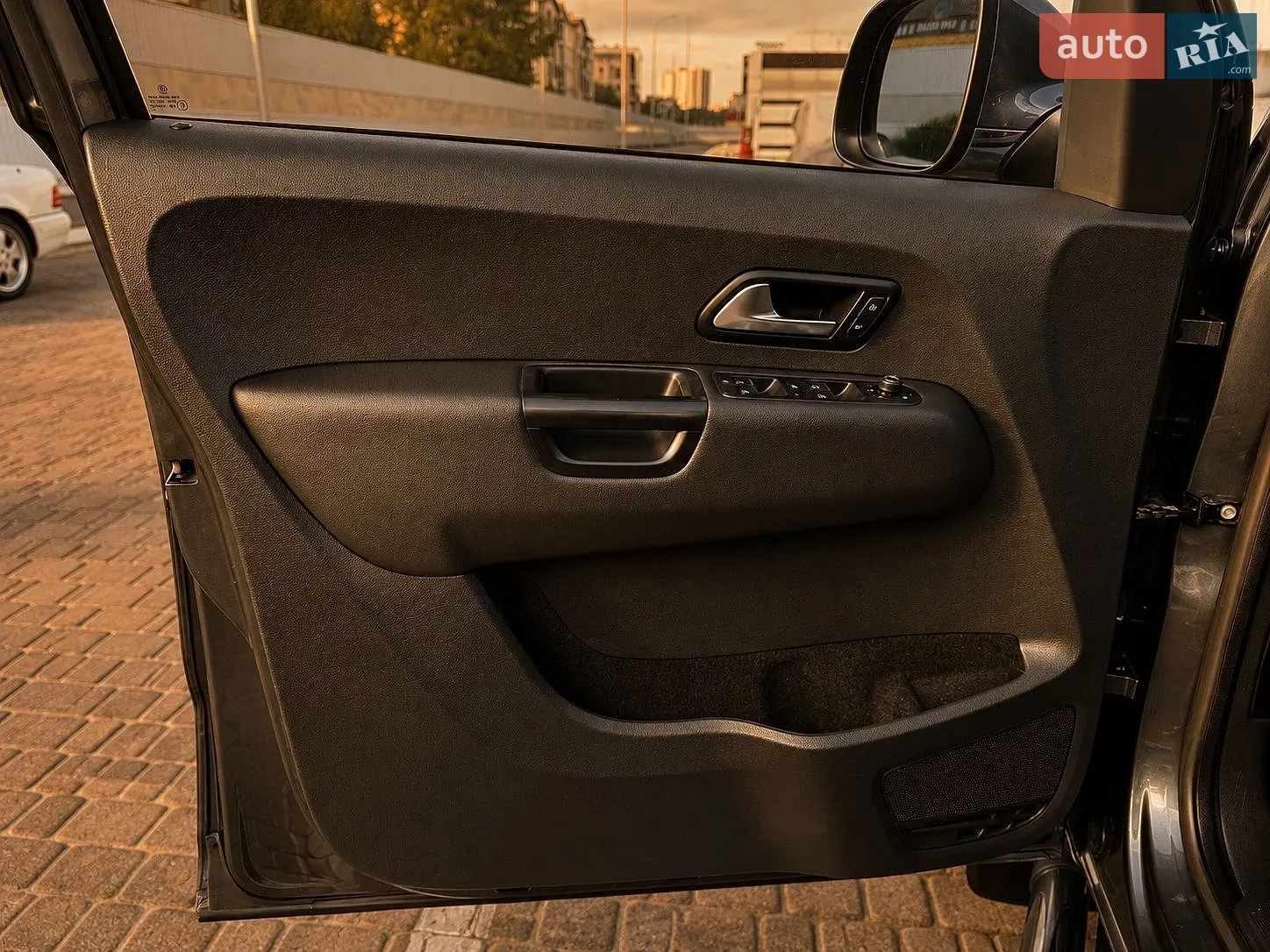 2017 Volkswagen Amarok - мініатюра 13