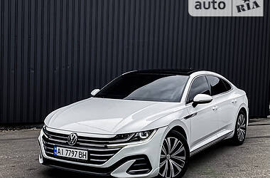 Лифтбек Volkswagen Arteon 2020 в 