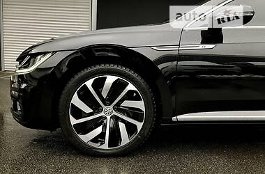 Лифтбек Volkswagen Arteon 2018 в 