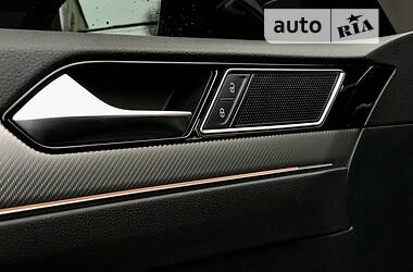 Лифтбек Volkswagen Arteon 2018 в 
