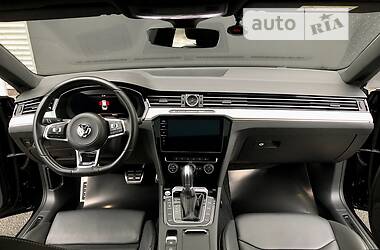 Лифтбек Volkswagen Arteon 2018 в 