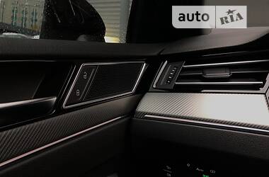 Лифтбек Volkswagen Arteon 2018 в 