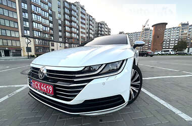 Лифтбек Volkswagen Arteon 2019 в 