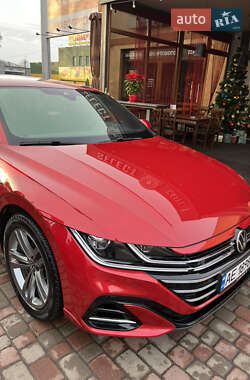 Лифтбек Volkswagen Arteon 2021 в Ужгороде