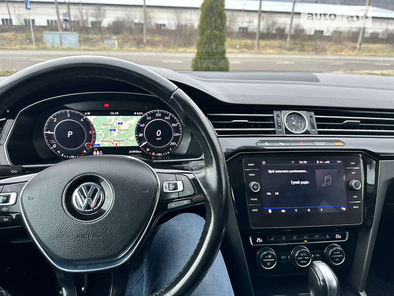 Лифтбек Volkswagen Arteon 2019 в Ужгороде