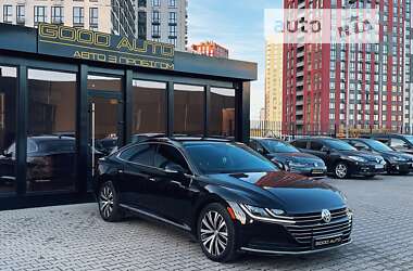 Лифтбек Volkswagen Arteon 2020 в Киеве