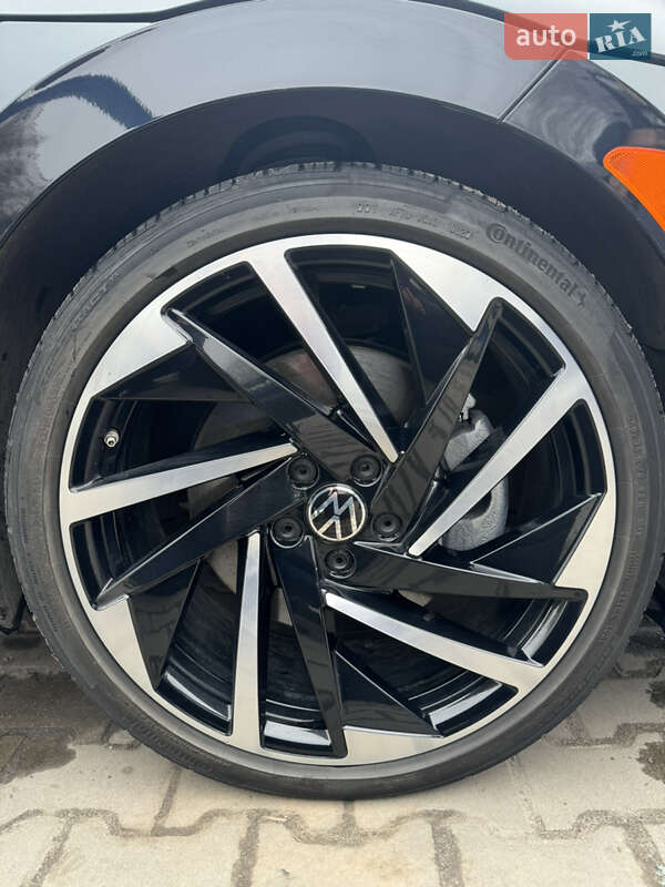 Лифтбек Volkswagen Arteon 2020 в Киеве