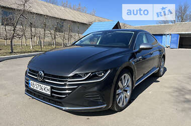 Лифтбек Volkswagen Arteon 2021 в Киеве