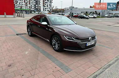 Лифтбек Volkswagen Arteon 2018 в Киеве