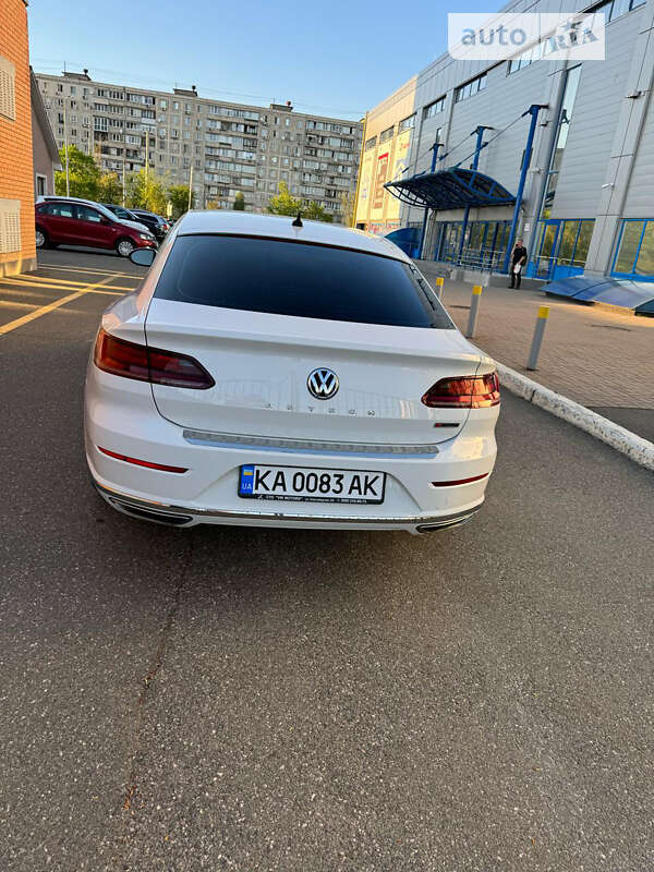 Лифтбек Volkswagen Arteon 2018 в Киеве