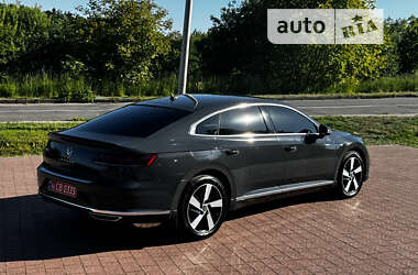 Лифтбек Volkswagen Arteon 2021 в Трускавце