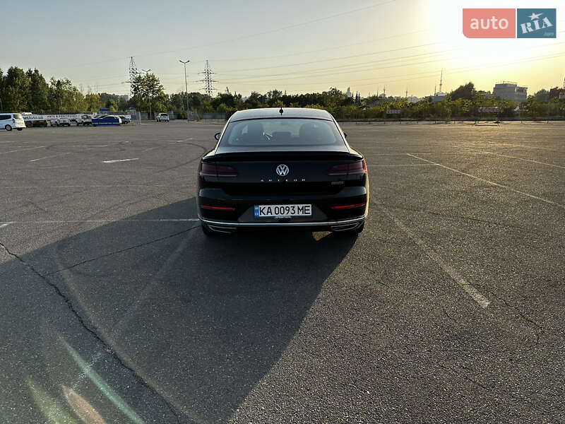 Лифтбек Volkswagen Arteon 2017 в Киеве